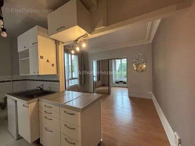 Appartement à SAINT-MAUR-DES-FOSSES