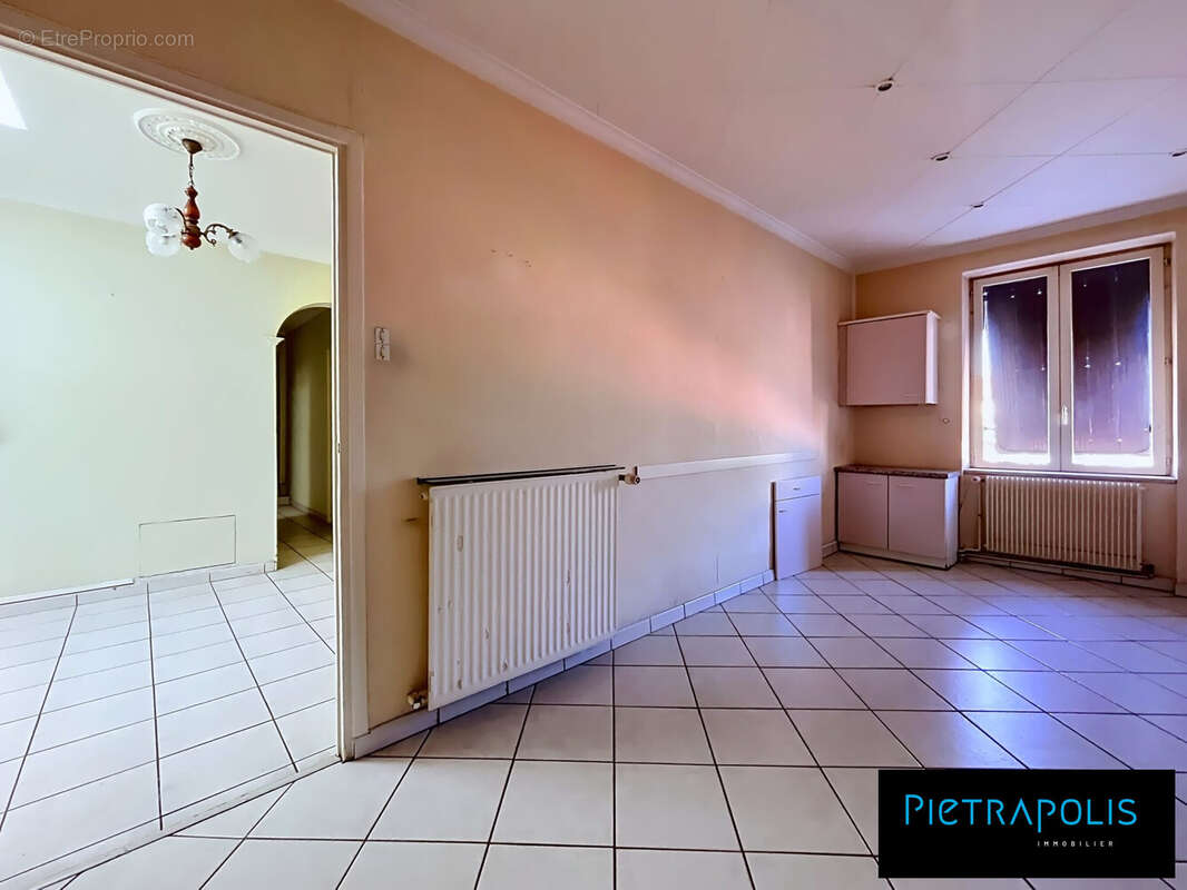 Appartement à BRON
