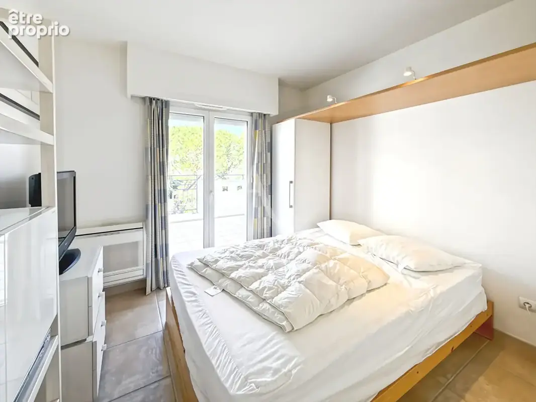 Cannes  VILLA SUR LE TOIT 5 pièces 125m2 +150 m² terrasses - photo 11