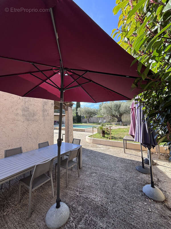 Maison à LA CADIERE-D'AZUR