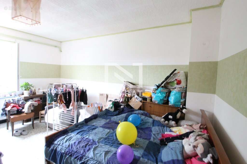 Appartement à BRANGES