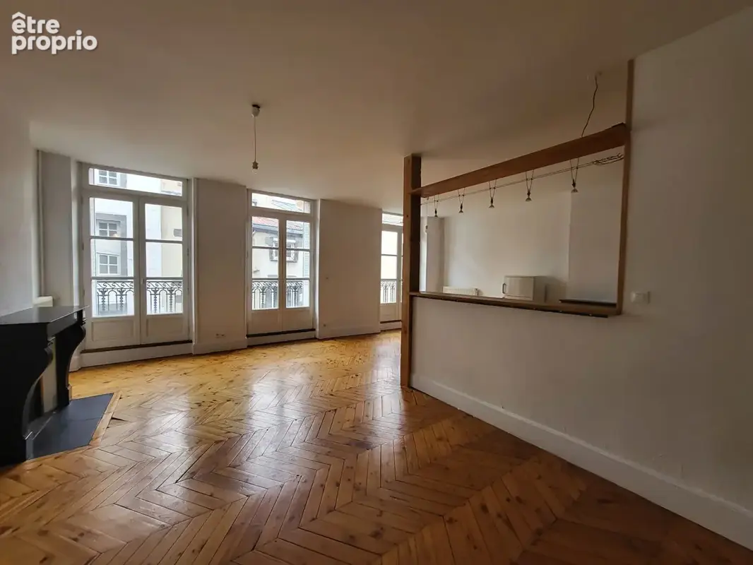 Appartement  4 pièce(s) 111 m2 CLERMONT-FERRAND - photo 3