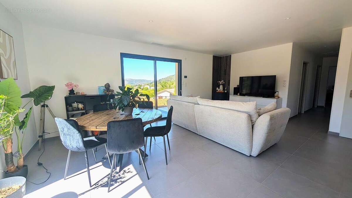 Photo 3 - Maison à SAINT-VALLIER