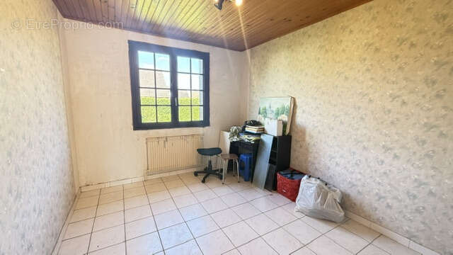 Maison à BREUIL-LE-VERT