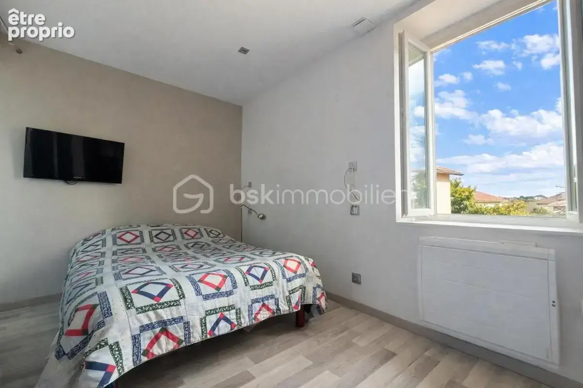 Maison familiale 5 chambres – Brindas, limite Craponne – Terrasse XXL & jardin - photo 11