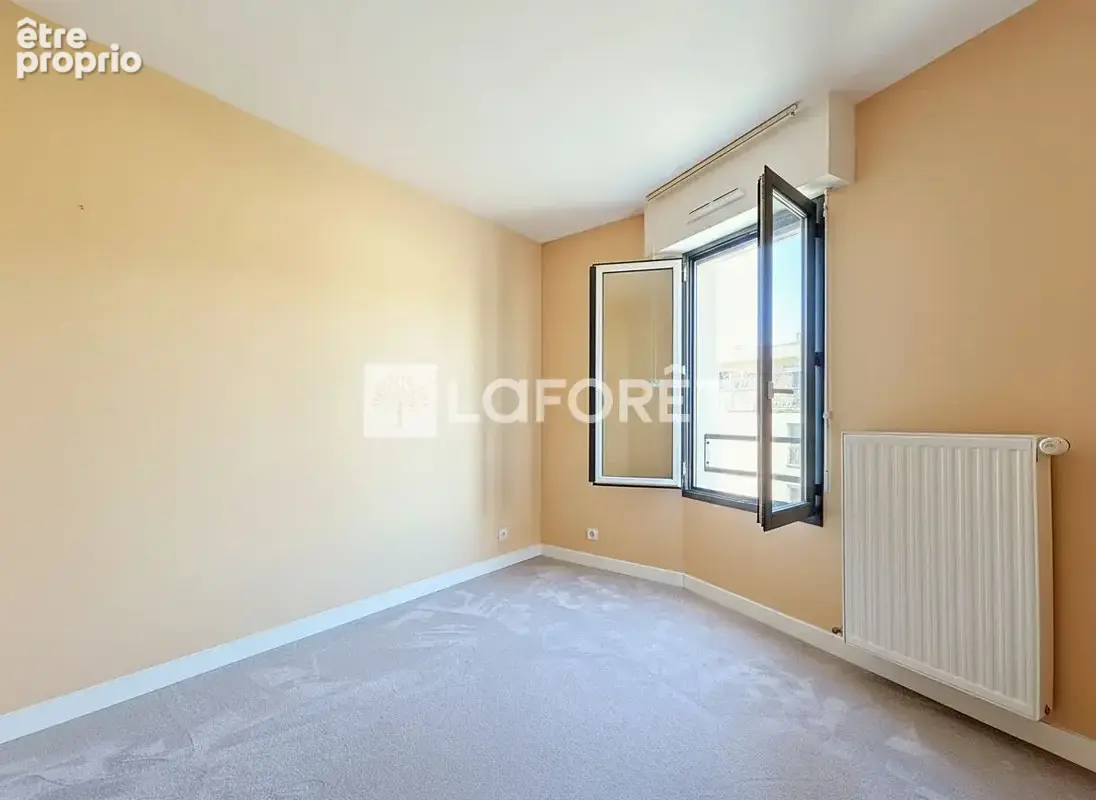 T3 de 73 m² avec terrasse, dernier étage et grand garage - photo 11