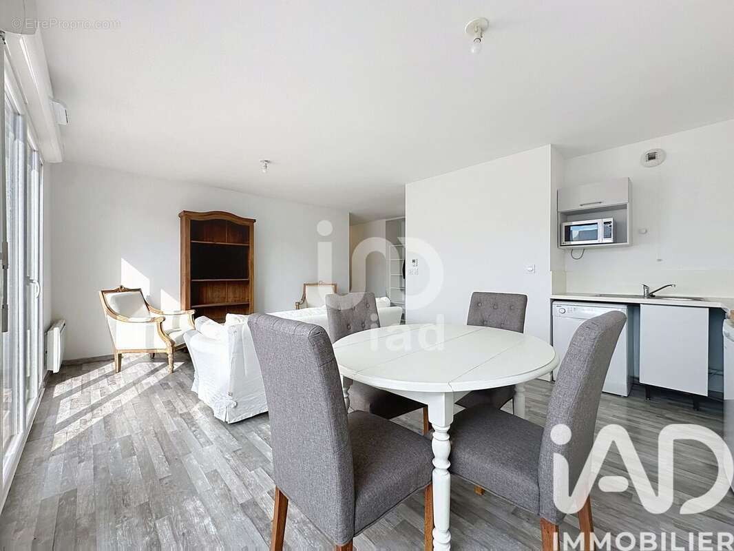 Photo 8 - Appartement à MARSEILLE-15E