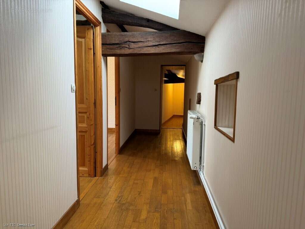 Maison à VILLEFAGNAN
