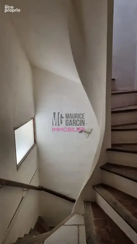Maison 8 pièces 180 m² à vendre à Entraigues-Sur-La-Sorgue (84320) - photo 7