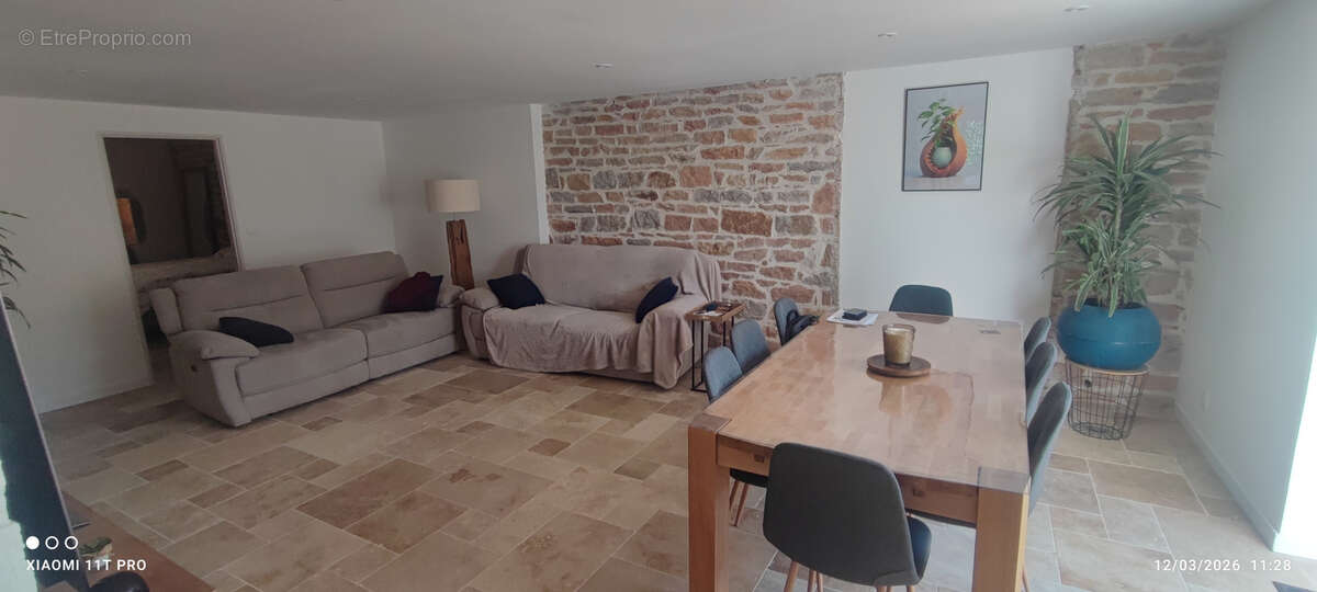Appartement à CHARNAY-LES-MACON