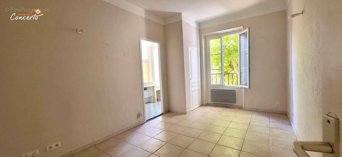 Appartement à BARGEMON