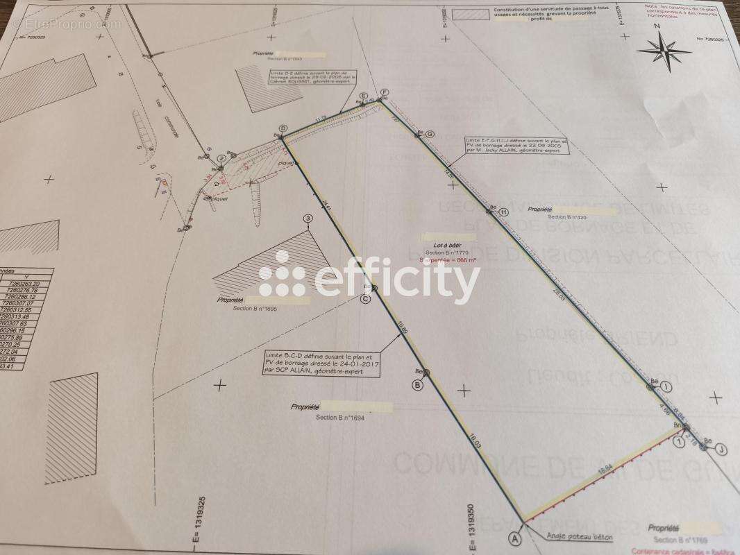 Terrain à VILDE-GUINGALAN