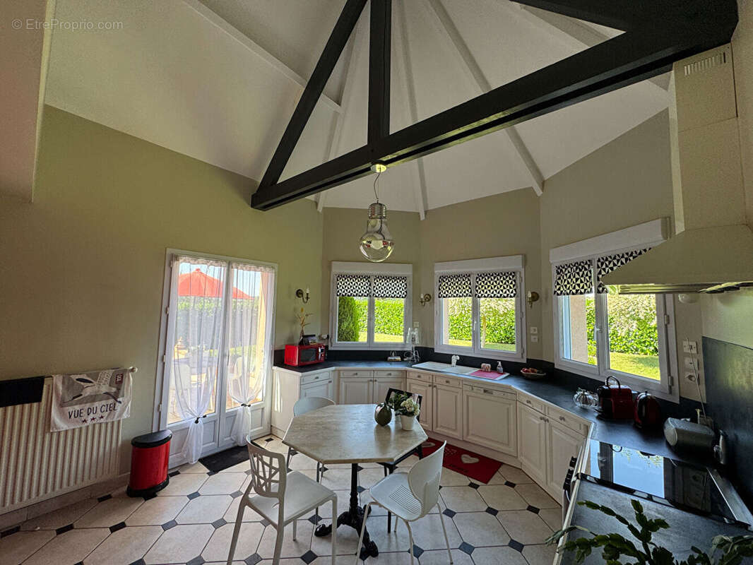 Maison à MONTFORT-L&#039;AMAURY