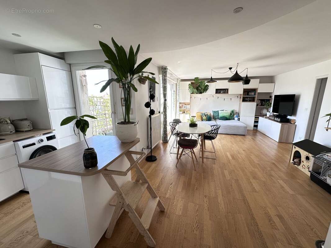 Espace de vie - Appartement à HOENHEIM