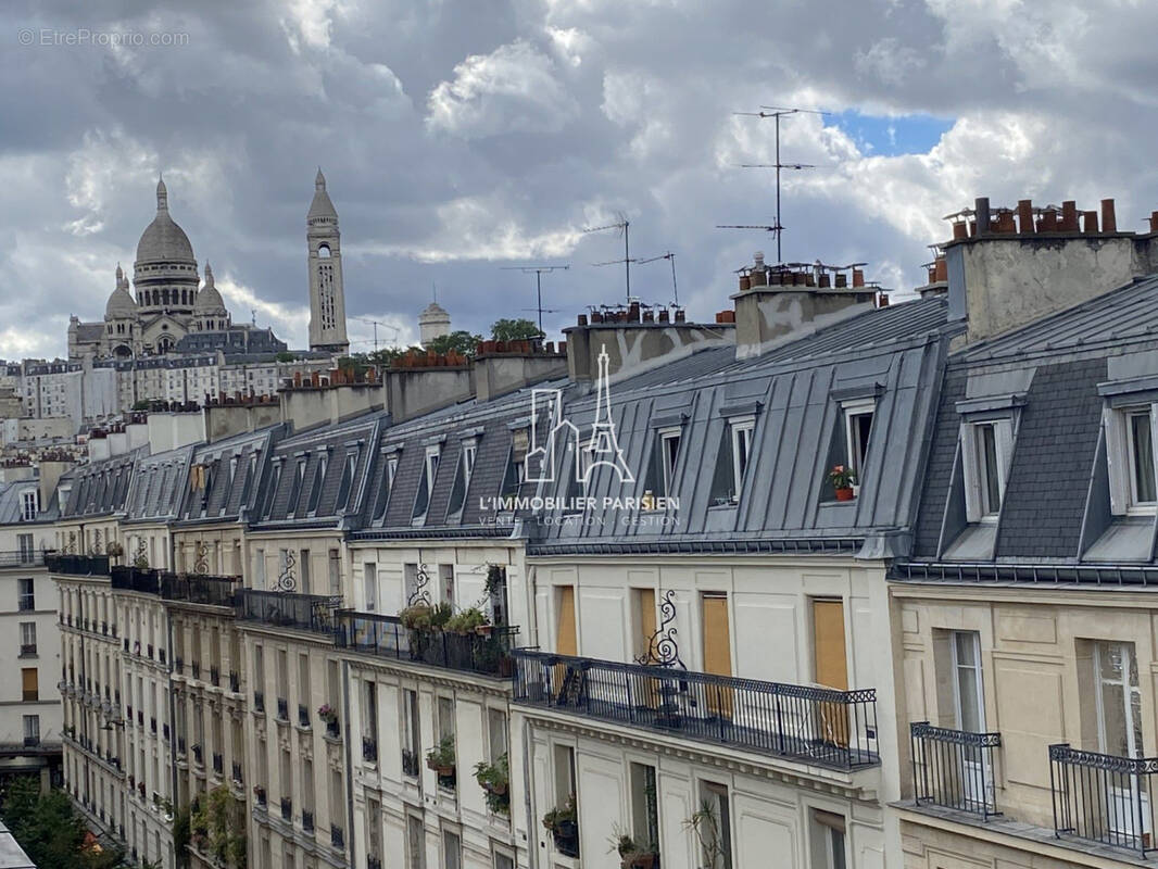 Appartement à PARIS-18E