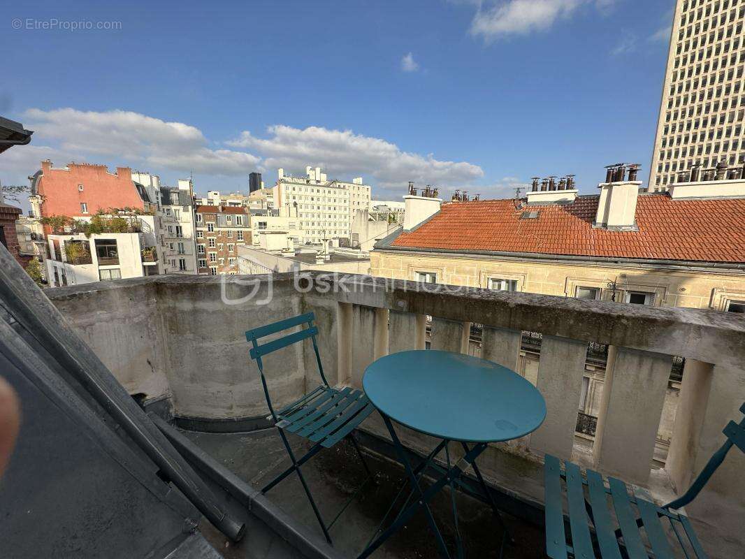 Appartement à PARIS-15E
