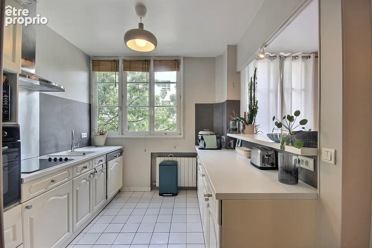 Appartement Courbevoie 3 pièce(s) 69.75 m2 - photo 3