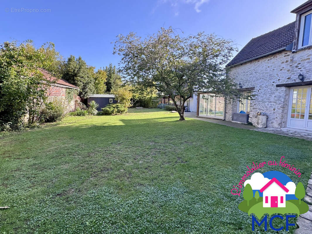 Maison 247 m² à Septeuil  - photo 5