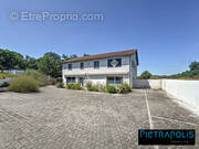 Appartement à CRAPONNE