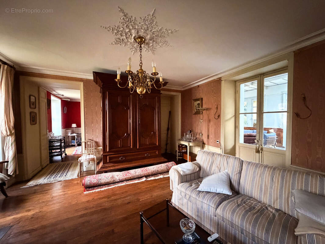 Maison à RAZAC-SUR-L'ISLE