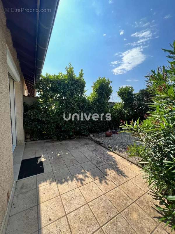 Maison à PORTES-LES-VALENCE