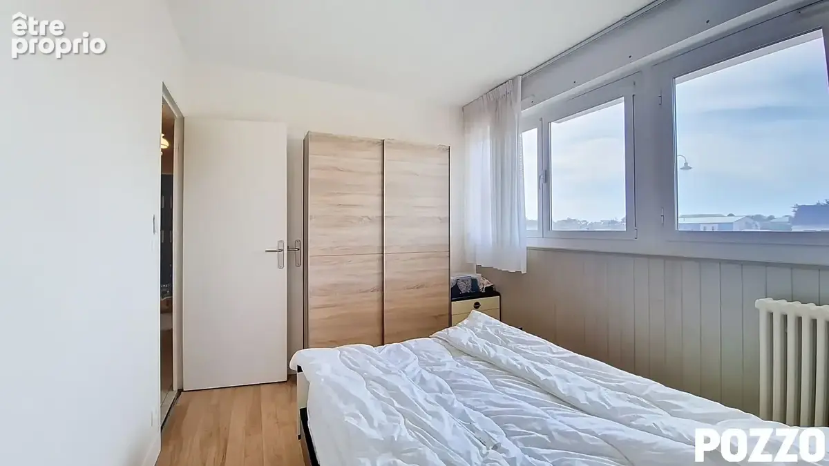 A Vendre  Appartement de 4pp 74m² Carrez 85 m² habt  à Courseulles Sur Mer  (14470) - photo 11