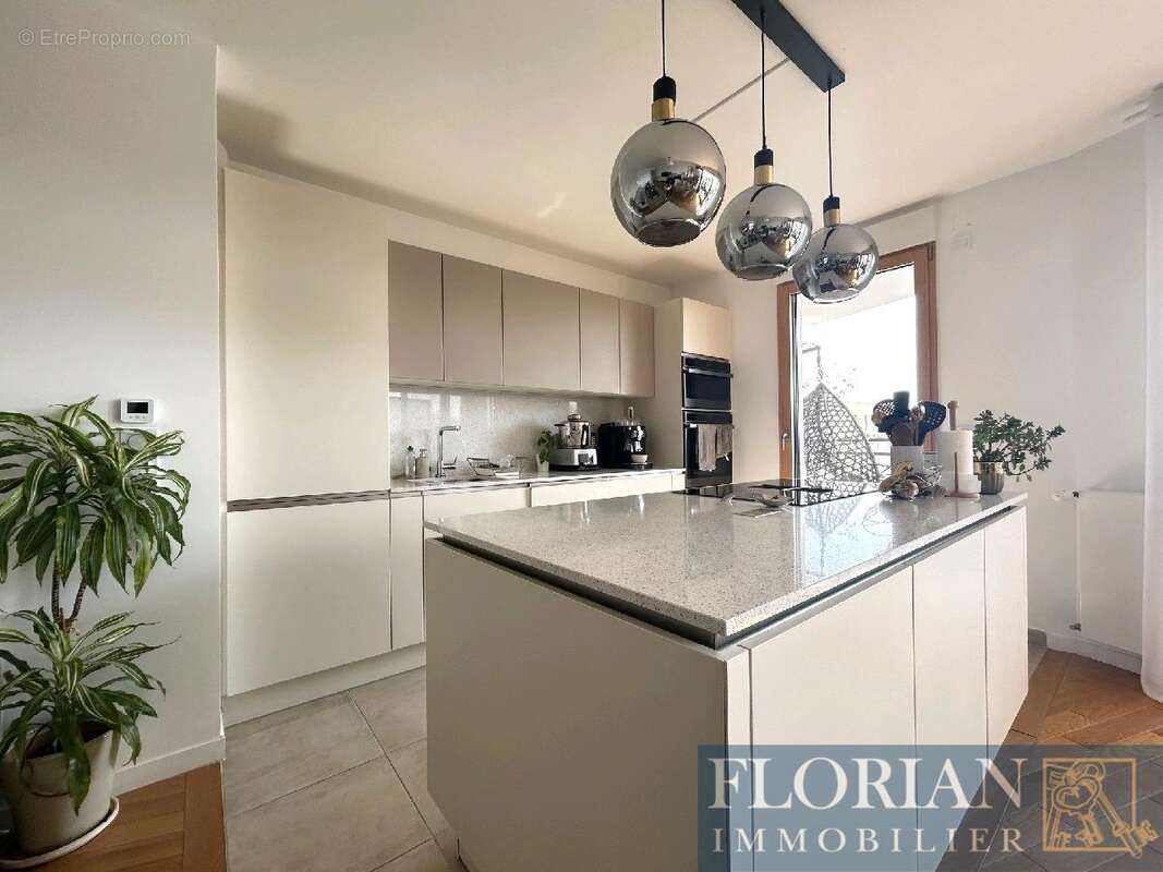 Appartement à CHATENAY-MALABRY
