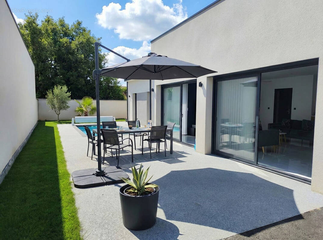 Maison à ROMANS-SUR-ISERE