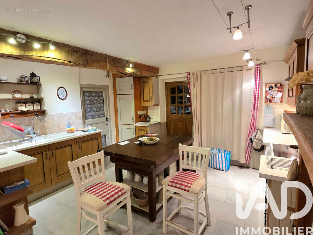 Maison 95 m² à Jouac  - photo 5