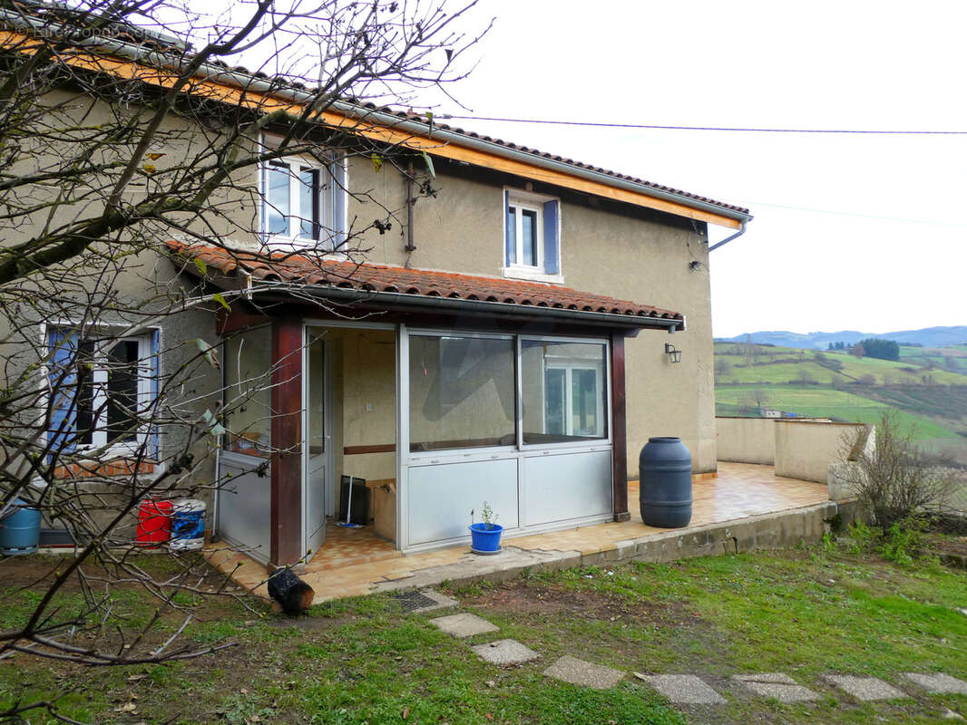 Maison à SAINT-GENIS-L'ARGENTIERE
