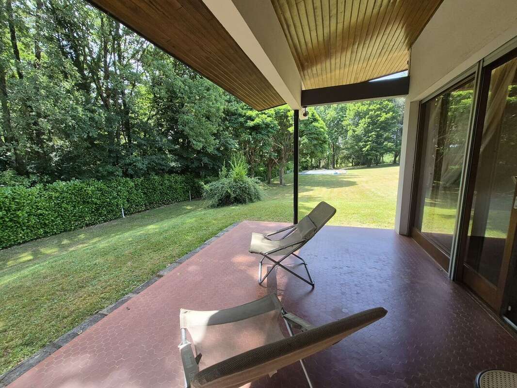 À vendre, proche de Trie-sur-Baïse (Hautes Pyrénées): Villa 5 chambres avec sous-sol, garage et piscine, nichée au cœur d'un jar - photo 7