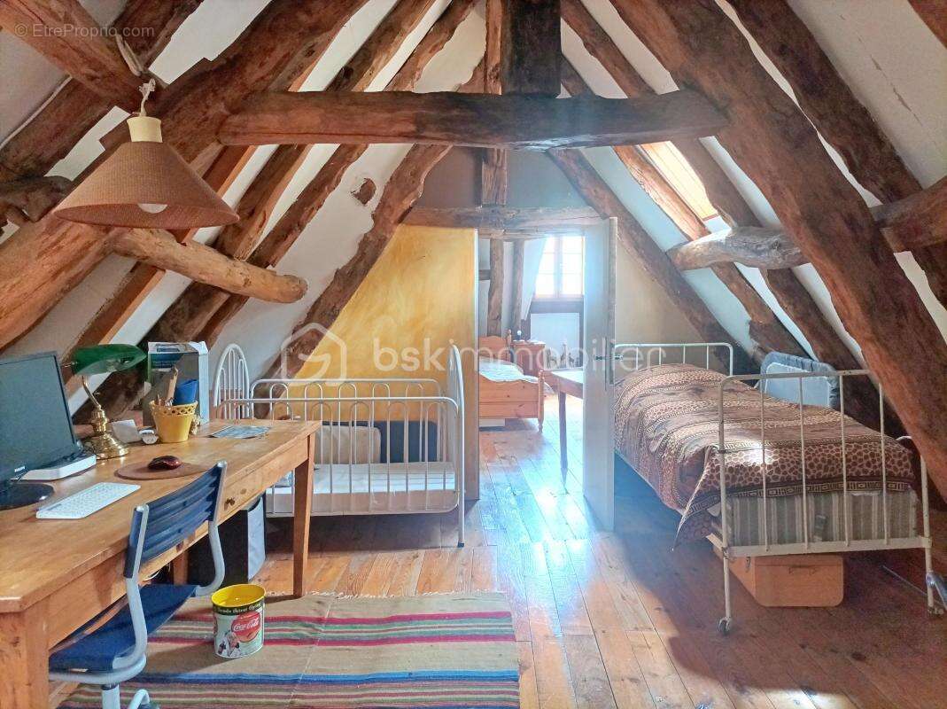 Ensemble immobilier en pierre avec piscine – au cœur du Lot - photo 8