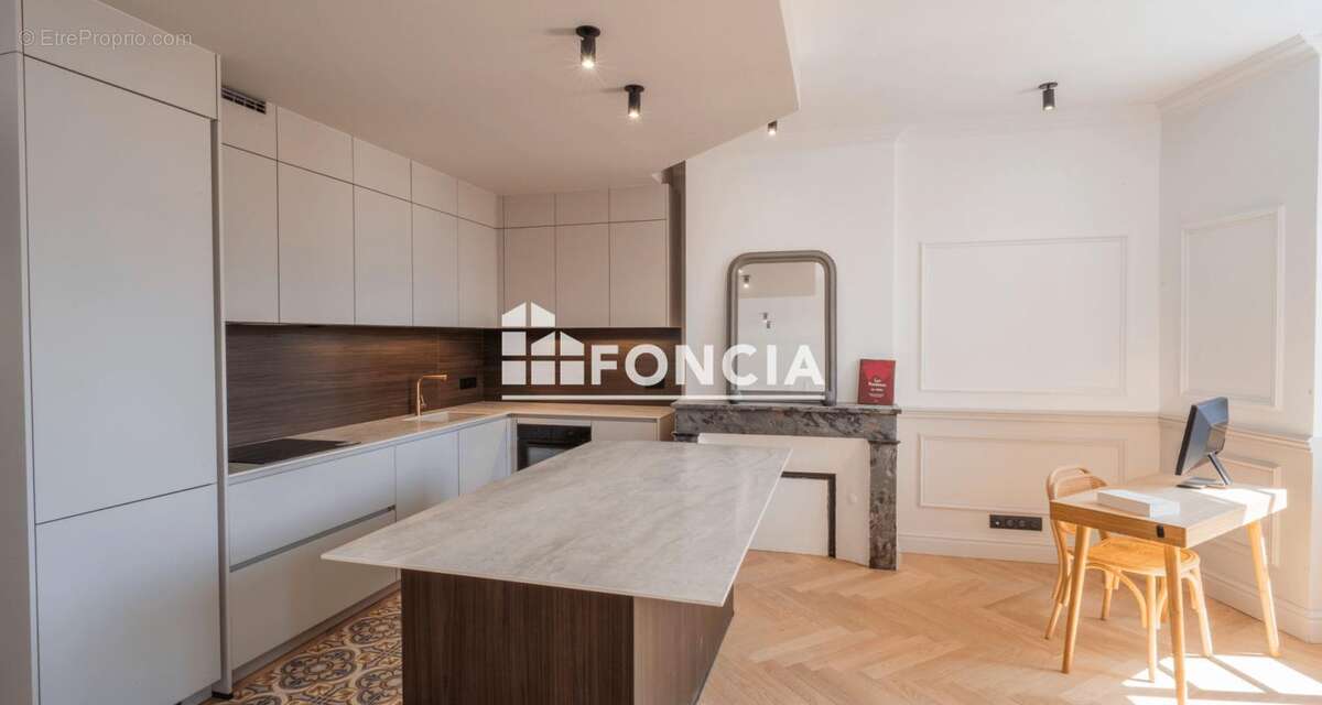 À vendre Appartement 4 pièces 101 m² au coeur des Chartrons - Bordeaux 33000 - photo 2