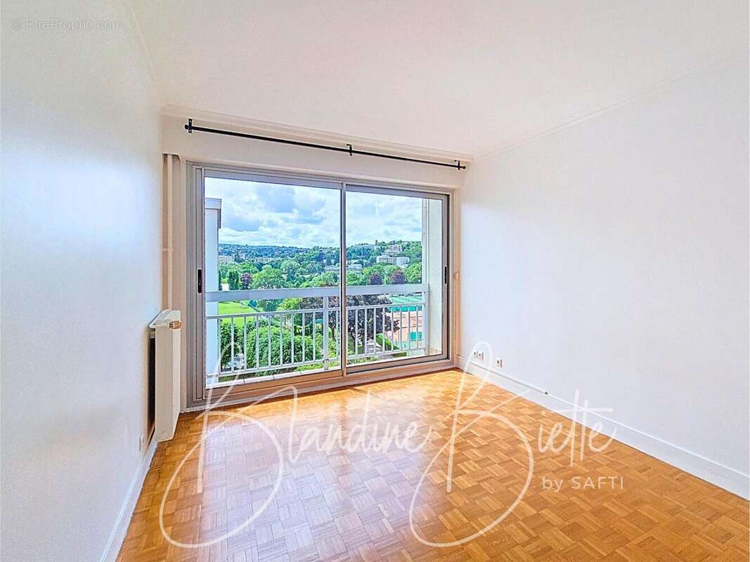 Photo 8 - Appartement à LE PECQ