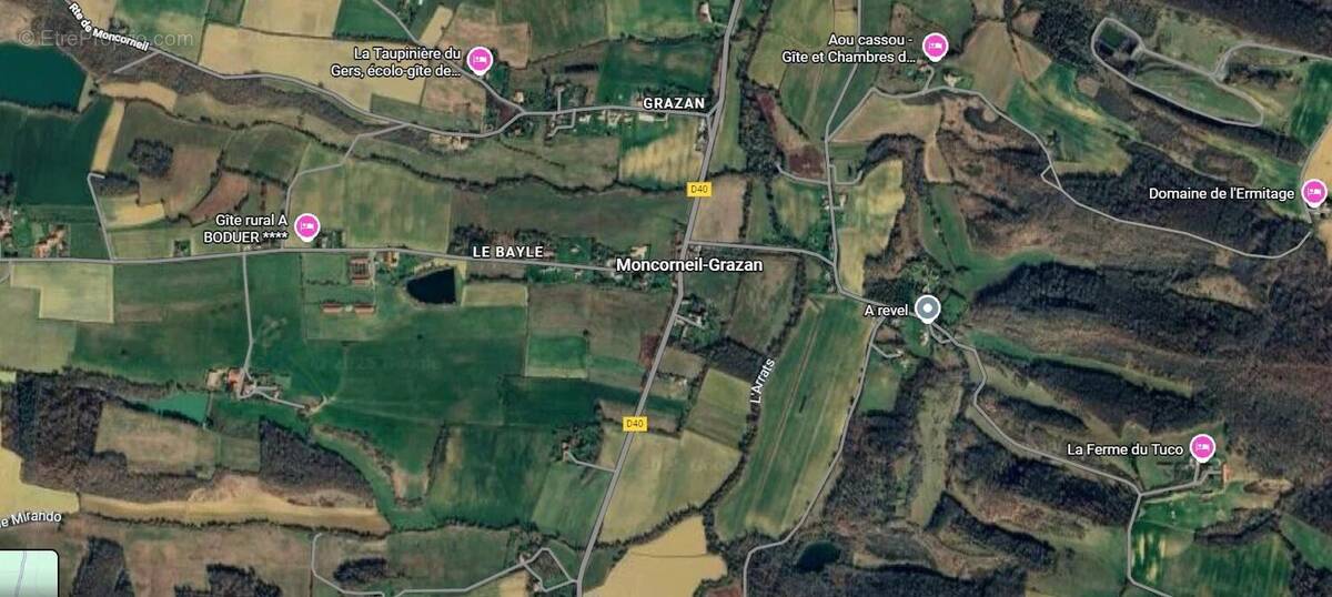 Terrain à MONCORNEIL-GRAZAN