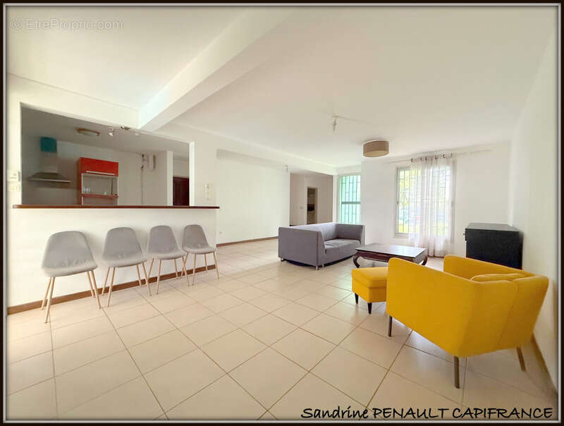 Maison à KOUROU