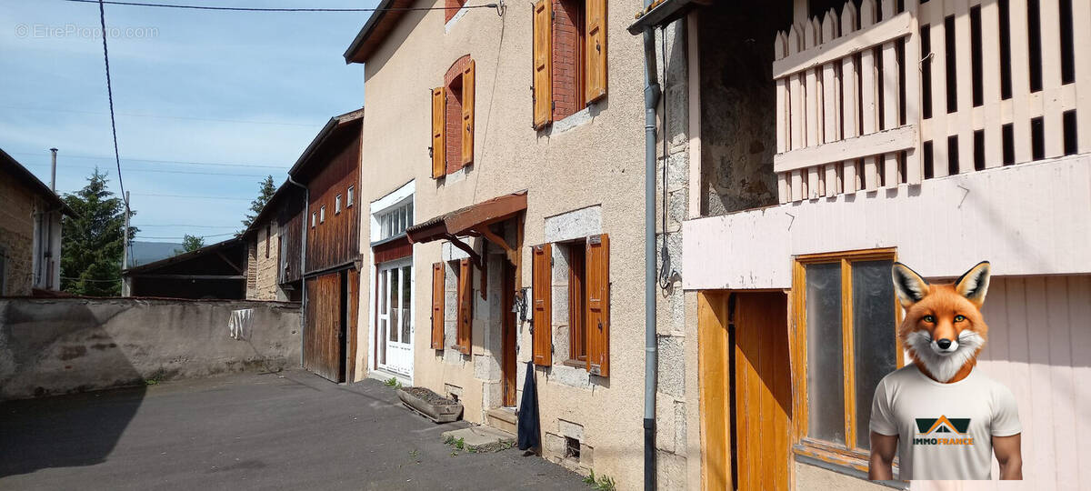Maison à AMBERT