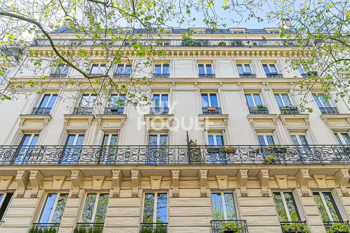 Appartement à PARIS-12E