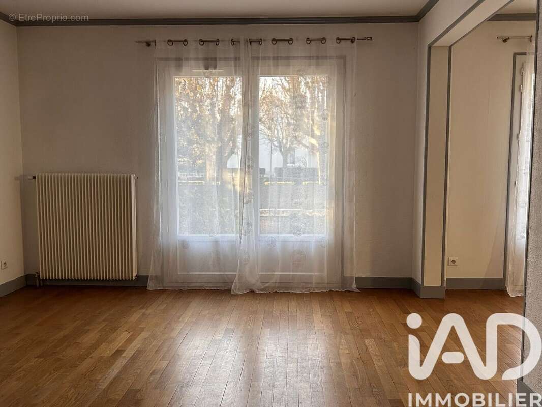 Photo 4 - Maison à MONTLUCON