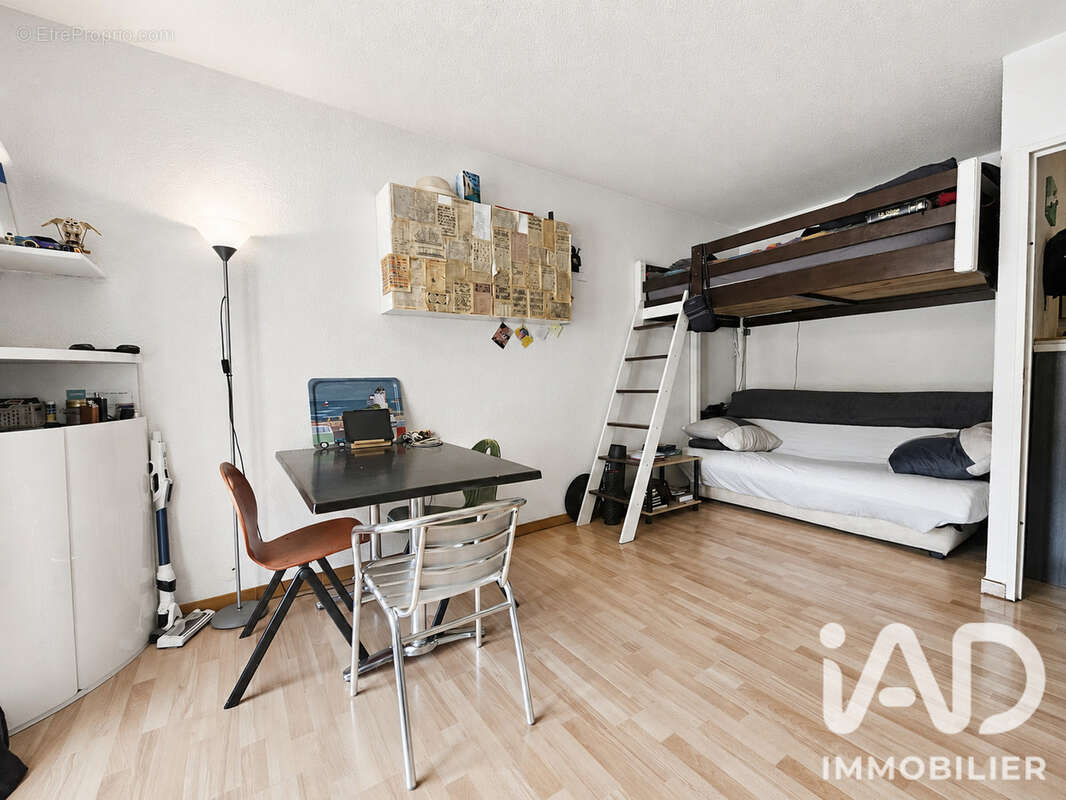 Appartement 23 m² à Saint-Raphael  - photo 4