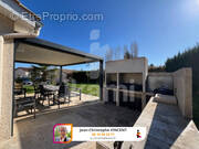 Maison à LA CHAPELLE-DE-GUINCHAY