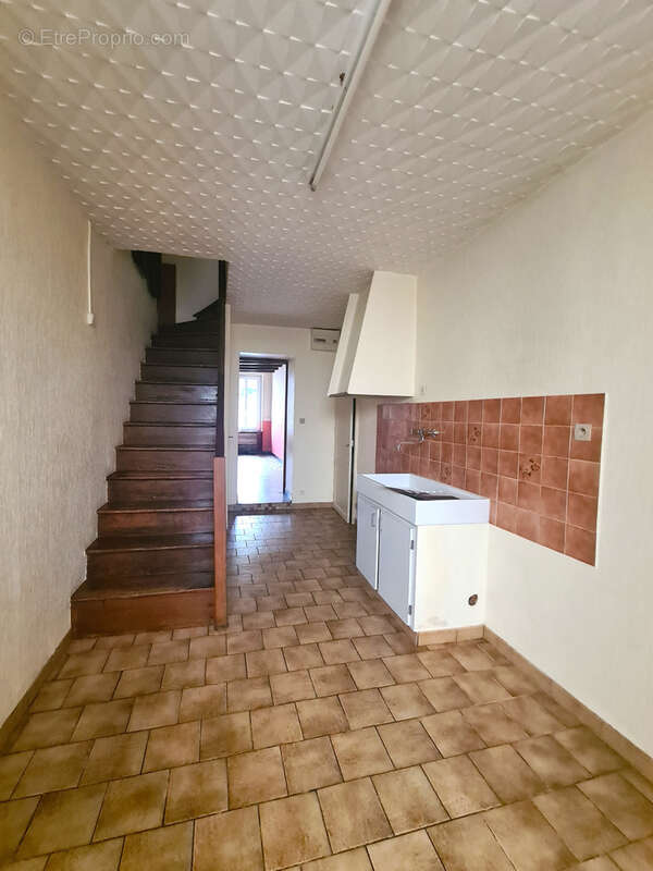 Maison à SAINT-LAURENT-DES-AUTELS