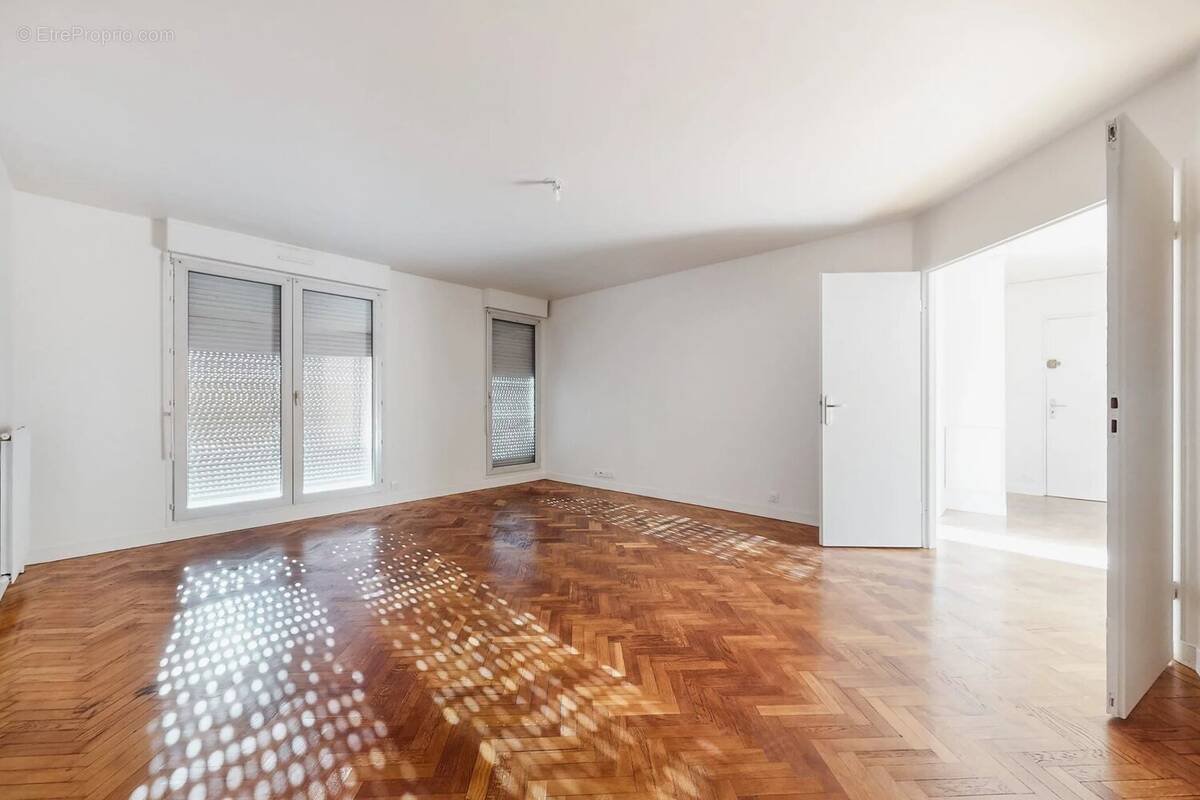 Appartement à LONGJUMEAU