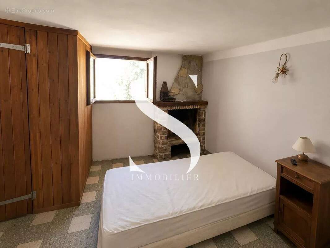 Appartement à TOUDON