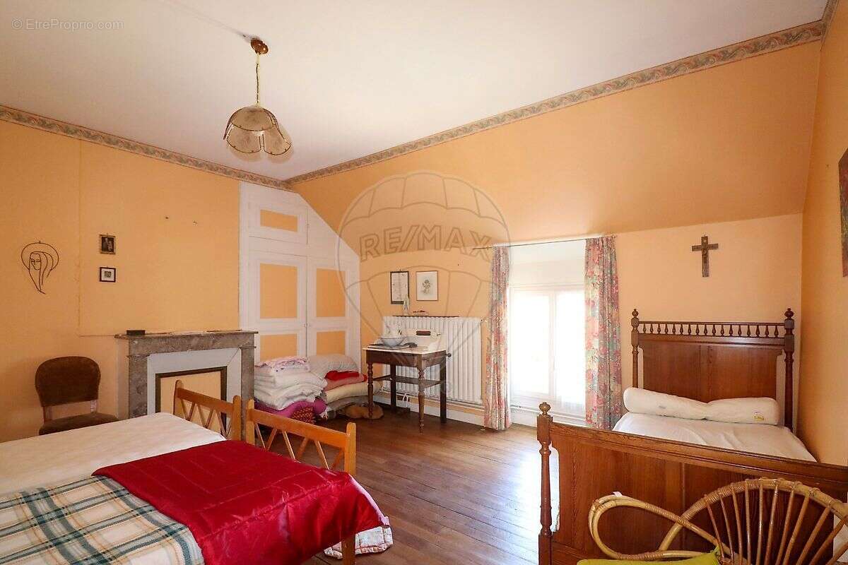 Maison à VILLEFARGEAU