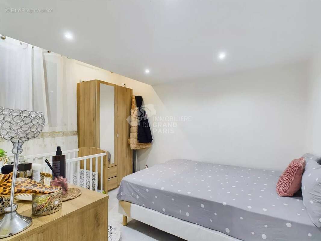 Maison à VITRY-SUR-SEINE