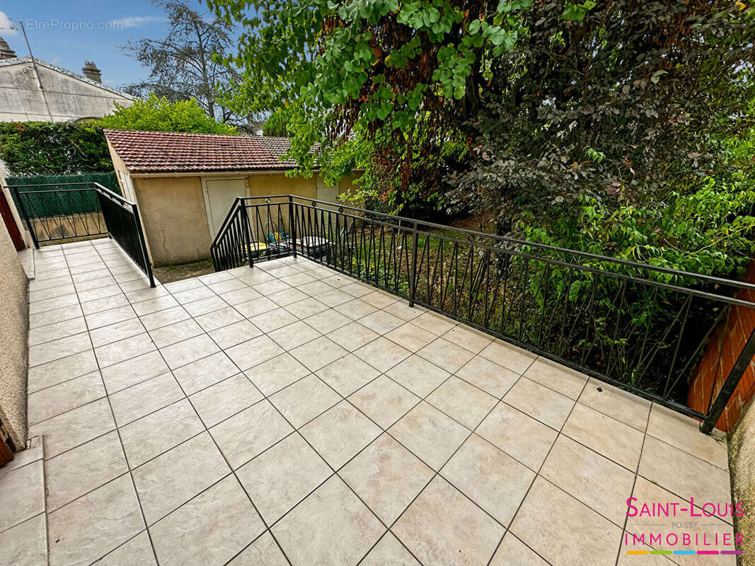 Maison à CARRIERES-SOUS-POISSY