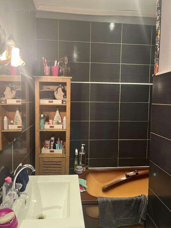 Maison à VILLEVEYRAC