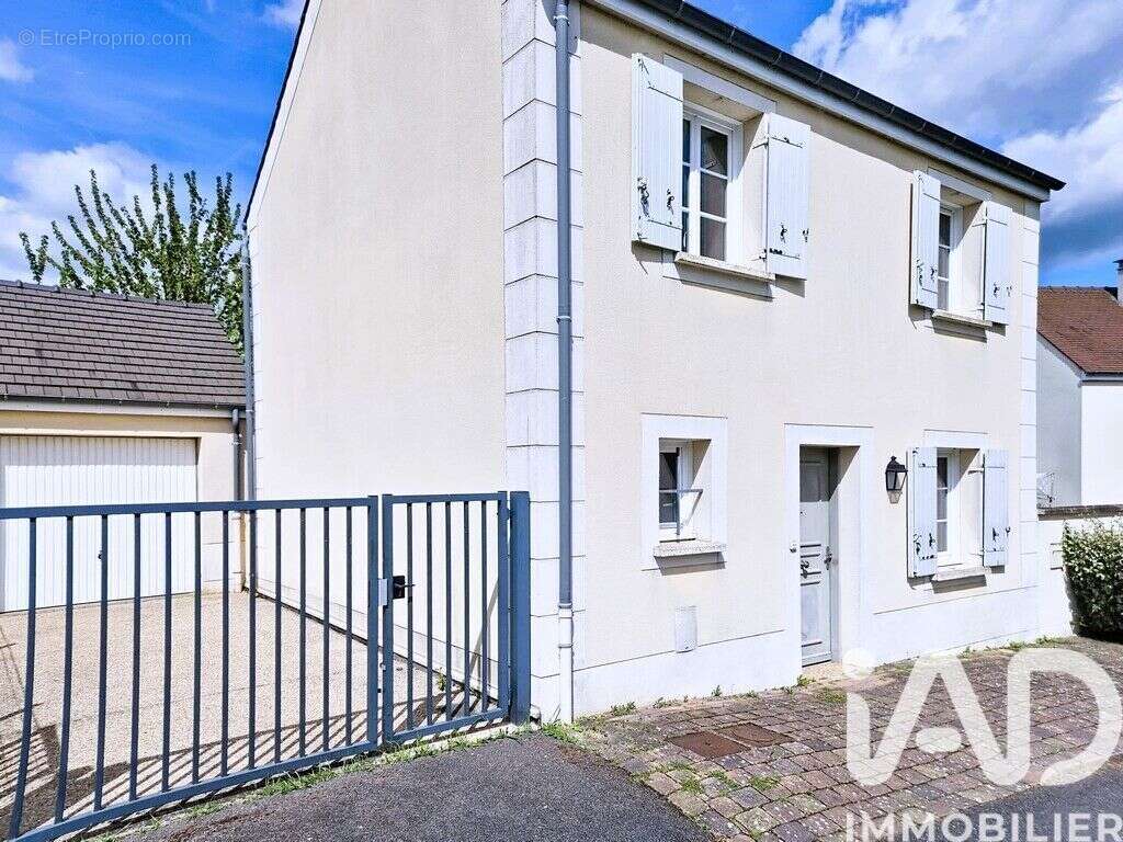 Photo 3 - Maison à MAGNY-LE-HONGRE