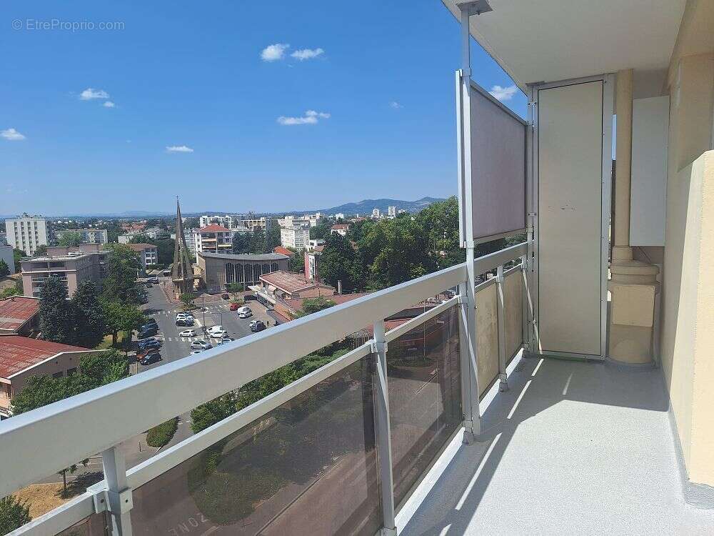 Appartement 80 m² à Sainte-Foy-Les-Lyon  - photo 3